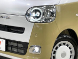 【LEDヘッドライト】悪天候や夜間走行時も良好な視界を確保し安心して運転できる高輝度LEDヘッドライトを装備!点灯速度が早く、消費電力も抑えられています。