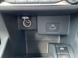 USB充電ポートがついています。