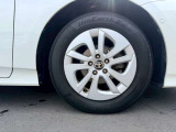 気になるお車がありましたら右の電話番号から直接お店にお問い合わせください。支払方法から車両情報、状態までなんでもご説明させて頂きます。スタッフ一同ご連絡お待ちしております。