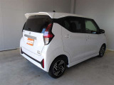 【カローラ富山認定中古車】 3つの安心をこの1台に 1.徹底した洗浄 2.車両検査証明書付き3.ロングラン保証付き