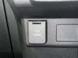 シガーソケット用の充電器が使用可能です!