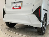 【コーナーセンサー】駐車が苦手な方には特におススメの装備です!搭載されたセンサーで障害物を検知、距離に応じてブザー音で段階的に知らせてくれます♪