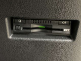 ETC車載器付きです。高速道路の料金所もスムーズに通過できます。