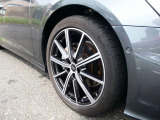 【アルミホイール】アルミホイール 10スポークスターデザイン メタリックブラックポリッシュト 8.5J&times;20(Audi Sport)+255/40R20タイヤ