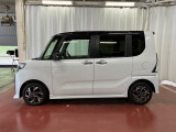【スマートアシスト搭載車】 衝突回避支援ブレーキ機能(対車両・歩行者)、衝突警報機能(対車両・対歩行者)、誤発信抑制制御機能などの機能で安全な運転をサポートします。