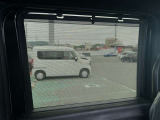 サンシェードも付いております♪