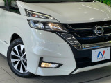 【LEDヘッドライト】悪天候や夜間走行時も良好な視界を確保し安心して運転できる高輝度LEDヘッドライトを装備!点灯速度が早く、消費電力も抑えられています。