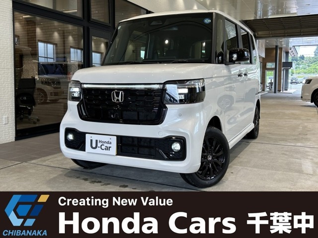 N-BOXカスタム ブラック スタイル 4WD 