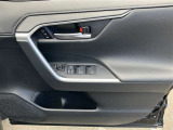 各種スイッチです