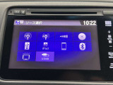 純正メモリナビを装着しています。Bluetooth(ブルートゥース)・USB接続/CD・DVD再生/ワンセグ視聴等が使用できます。