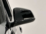 ドアミラーに内蔵されているフラッシャーは視認性も良く安全運転に一役買ってます。