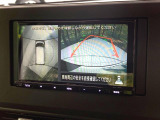 【アラウンドビューモニター】専用のカメラにより、上から見下ろしたような視点で360度クルマの周囲を確認することができます☆死角部分も確認しやすく、狭い場所での切り返しや駐車もスムーズに行えます。