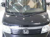 車両本体価格以外に必要な諸費用を含めたお支払総額を表示しています。車両本体価格は安いけれど諸費用が高い!!なんてことにならないよう購入に必要な金額=総額をご確認ください。