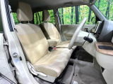 運転席シート廻りは使用感も少なく、良好な状態となっています。丁寧に使われていたことがよくわかりますね。