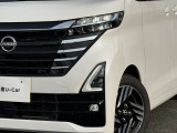 ◆◆◆LEDヘッドライト・LEDフォグランプです。シャープな白光色のLEDランプを採用しました。