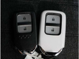 スマートキーはご家族で持ったり、予備としてもあると嬉しい2つになります!