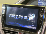 【BIG-X10インチナビ】人気の大画面BIG-Xナビを装備。専用設計で車内の雰囲気にマッチ!ナビ利用時のマップ表示は見やすく、テレビやDVDは臨場感がアップ!いつものドライブがグッと楽しくなります♪