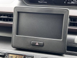 [オーディオレス]こちらのお車はオーディオレスなので、ナビゲーションを入れるも良し!お好きなメーカーのオーディオデッキを入れるも良し!豊富なディーラーオプションからお選び下さいね♪