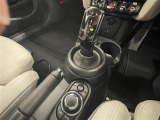 ◆LIBERALAは、輸入車選びの新たなスタイルを提案するインポート・セレクト・ブランドです。オーナー様となる方がクルマから直接感じる感性を第一にした、最良の一台との出会いをコーディネートいたします。