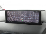 マツダコネクトの10.25インチワイドセンターディスプレイです。『Android Auto』『Apple CarPlay』や独自のコネクテッドサービスに対応したインターフェイスシステムです。