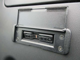 ETCももちろん搭載。いちいち料金所で停車する必要なんて当然ないです。スムーズにストレスなくドライブをお楽しみください。(※支払総額にセットアップ費用は含まれておりません。)