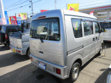 JUが認定する、中古自動車販売士2名在籍!「お客様の立場で最適な一台をお届けする」という観点で、一定の基準をクリアしないと取得できない資格ですので、お気軽に安心して中古車選びをして頂けます。