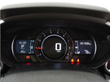 ◆メーターパネル◆視認性の良いシンプルなメーターデザインはドライバーに情報をわかりやすく伝えてくれます。