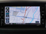 純正メモリーナビ(MJ320D-W)★CD・DVD再生★フルセグTV★Bluetoothオーディオ★ミュージックサーバー★ハンズフリー通話も可能です♪