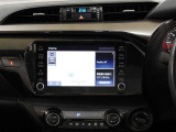 デイスプレイオーディオを装備。スマホとクルマをつなぐことで、いろんなサービスが楽しめます。(AppleCarplay/AndroidAuto 対応)