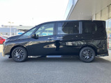 セレナ 2.0 ハイウェイスターV 