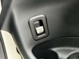 リアゲートの自動開閉が可能です。お子様を抱っこする際やお買い物で手が塞がってしまっている場合に大変便利です。