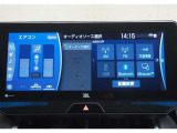 ディスプレイオーディオを装備。スマホとクルマをつなぐことで、これまでのナビに加えて、いろんなサービスが楽しめます。