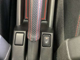 運転席/シートヒーターで寒い日もすぐに温かくなり快適に過ごせます。