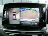 アラウンドビューモニター!空から見下ろしているかのような映像を映し出します。駐車時には安心ですよね♪