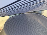 ボンネット1cm〜5cmほどのへこみが複数ある車両となっております。
