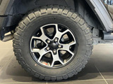 Jeep純正アルミホイール。