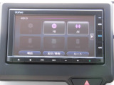 ホンダ純正ナビです。TVの視聴機能はありませんが、ナビ・CD・ラジオ等の基本的な機能は備わっています。