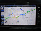 ディ-ラ-オプションのメモリーナビにはアラウンドビュ-モニタ-が組み合わされています。 地デジTVの視聴が可能です。