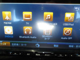 AM、FMラジオ、CDDVD再生、SDカード再生、Bluetooth装備しています♪