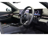 実車がストックヤードに保管されている場合がございます。ご来店前にご連絡をお願いいたします。
