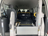 車いす4脚タイプになります。