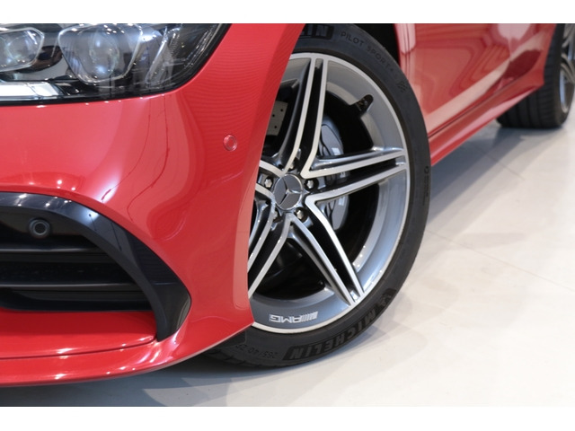 メルセデス・ベンツ AMG GT 4ドアクーペ 53 4マチックプラス 4WD の