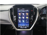 11.6インチの縦型ディスプレイに、ナビゲーション機能をはじめ、エンターテインメント、車両情報、エアコン操作、各種設定などを集約。タブレットのような感覚で、直感的に操作できます。