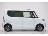 県内13店舗にて常時500台以上ダイハツ車を展示中です。見て、触って、納得のいく一台をぜひ見つけてください。