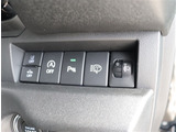 リバーサイドのお車は全社試乗可能で御座います。お客様がご納得頂ける『1台』が見つかるまでお手伝いをさせて頂きます。