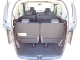 ◆定員乗車時のカーゴルームです。普段のお買い物の荷物やたくさんの収納が可能です。