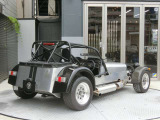 生産終了となった1600ccシグマエンジン、低走行車両。早い者勝ち、すぐ乗れます。走りの装備充実の「R」を、吸気・排気+ART製CPUで、さらにチューンナップし本国の310同等仕様に。