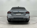 弊社ではオーナー様の安心安全ドライブをサポートさせていただくためにもBMW自動車保険をお勧めしております。