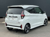 納車前に点検整備をさせていただきます。もちろん全車走行距離無制限のワイド保証付きですので安心してお乗りいただけます。