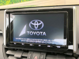 【大画面ナビ】人気の大型9インチナビを装備。存在感のある大画面はインパクト大!ナビ利用時のマップ表示は見やすく、テレビやDVDは臨場感がアップ!いつものドライブがグッと楽しくなります♪